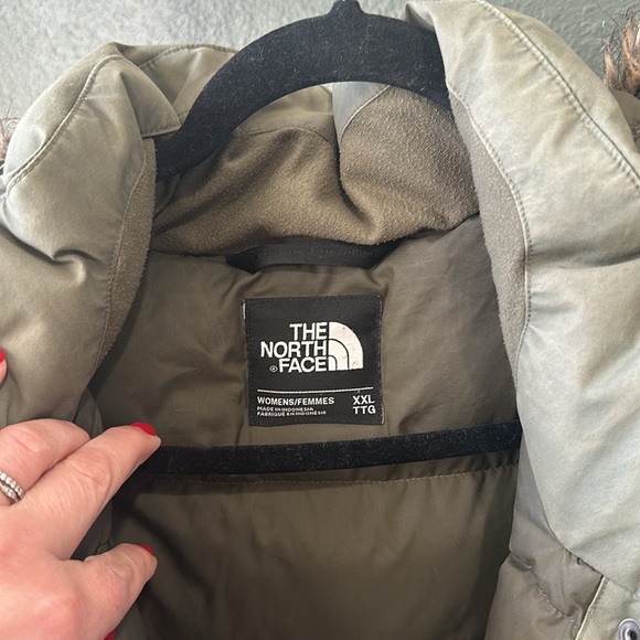 The North Face Winter Jacket - XXL - Picture 2 of 6
